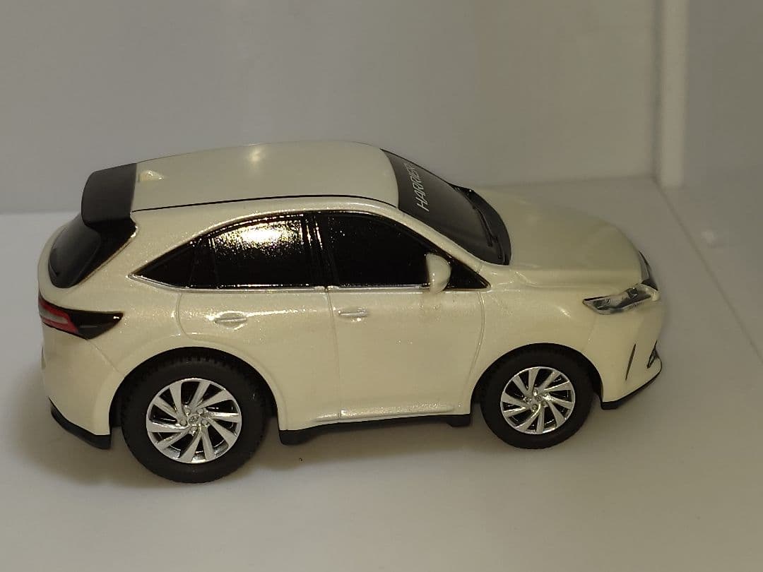 トヨタ ハリアー プルバックカー ミニカー 60ハリアー 非売品
