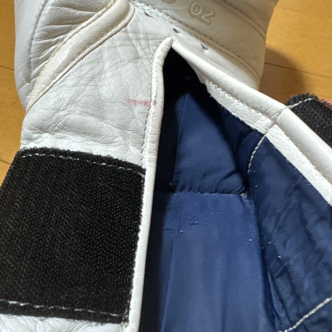 Winning ボクシンググローブ 8オンス プラスお手入れセット