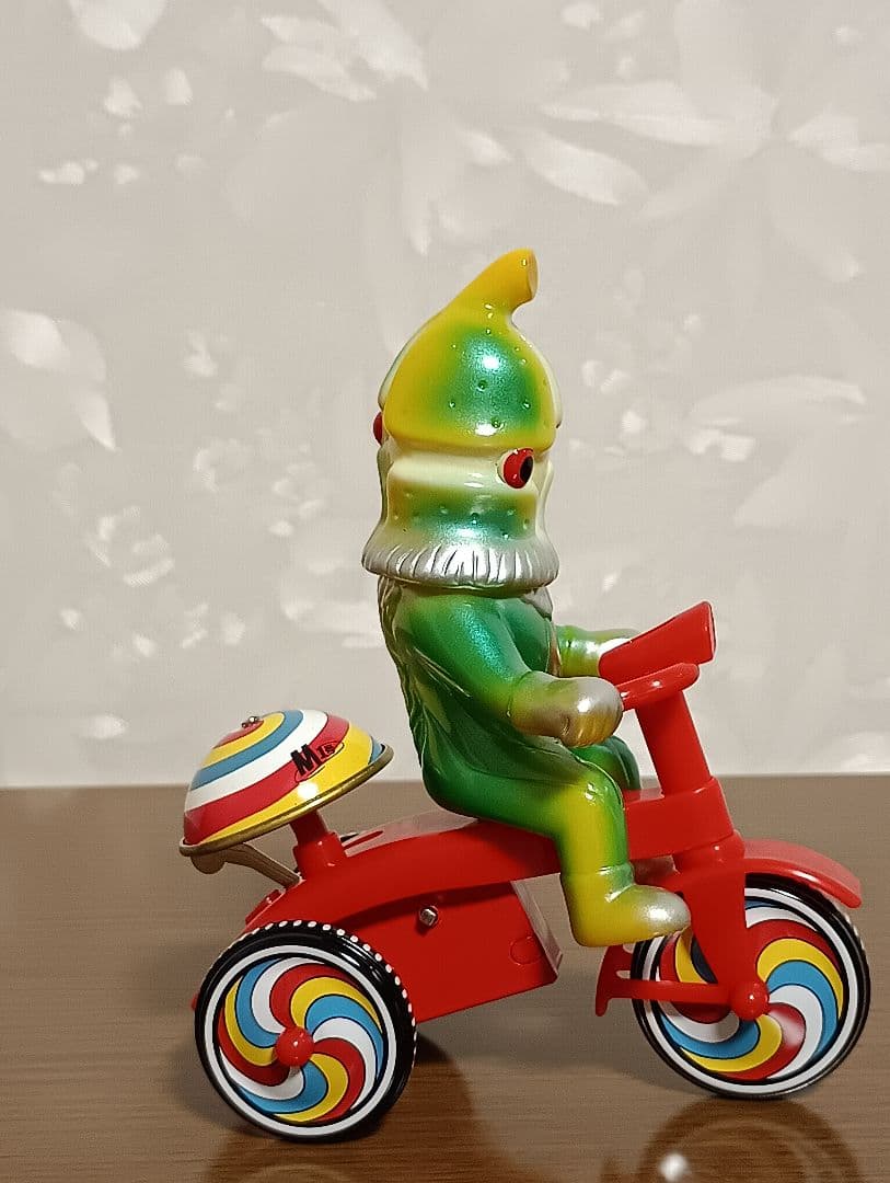 M1号　ケムール人　ゼンマイ三輪車　東京タワーセット