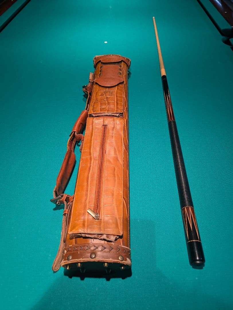 クレイジーハンター様　ビリヤードキューケース 2B4S