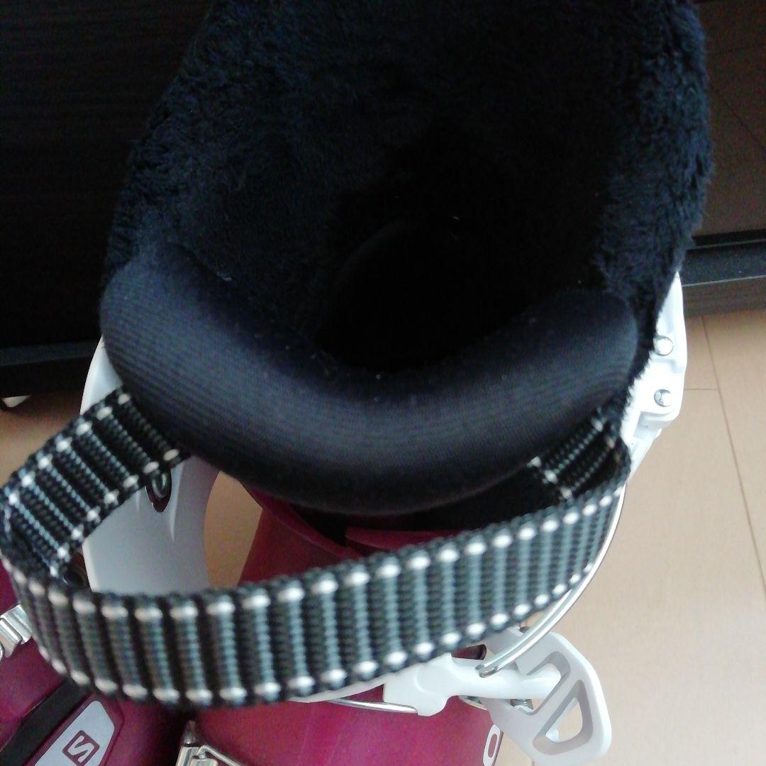 即購入可能　相談賜わります　SALOMON スキーブーツ　22-22.5