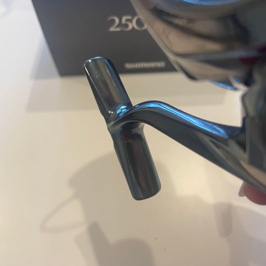 22ステラ 2500S スピニングリール