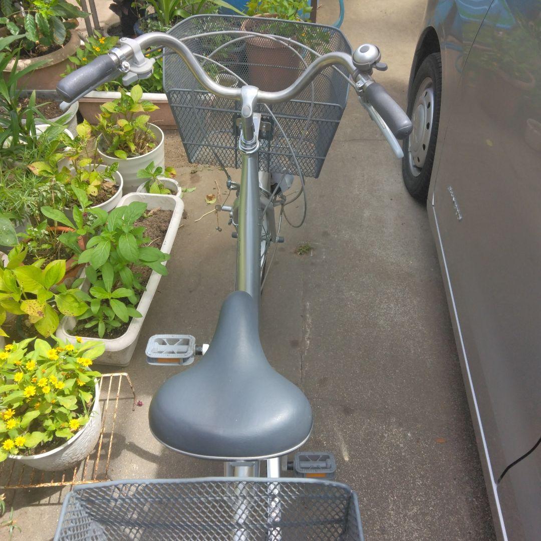 グレー メッシュデザイン 前かご後ろカゴつき三輪車