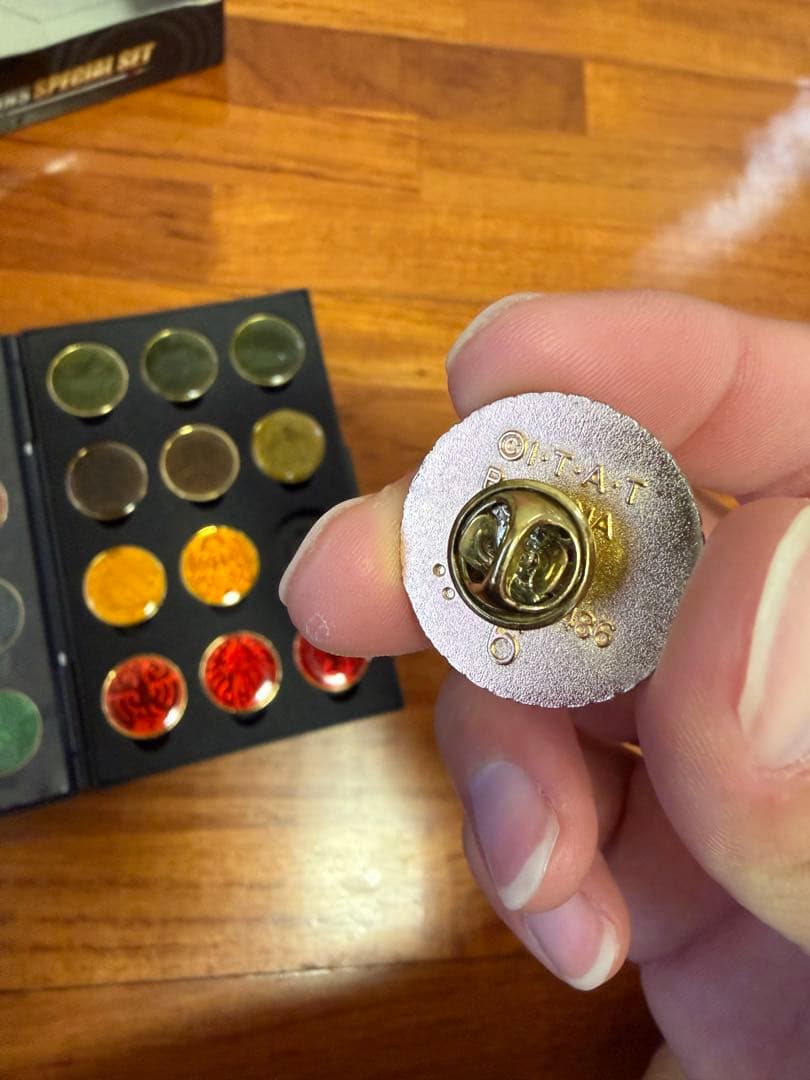 仮面ライダーオーズ/OOO　オーズメダル　ピンズスペシャルセット