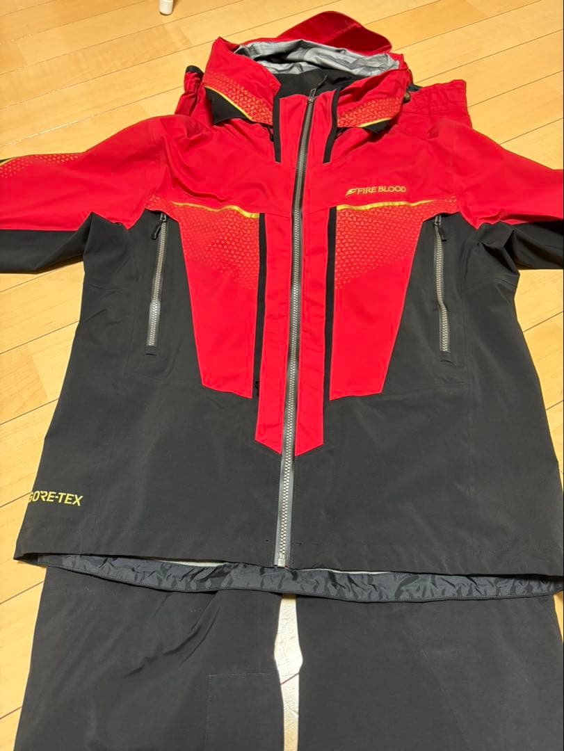リミテッドプロ ゴアテックス レインスーツ ファイアブラッド RA-120W