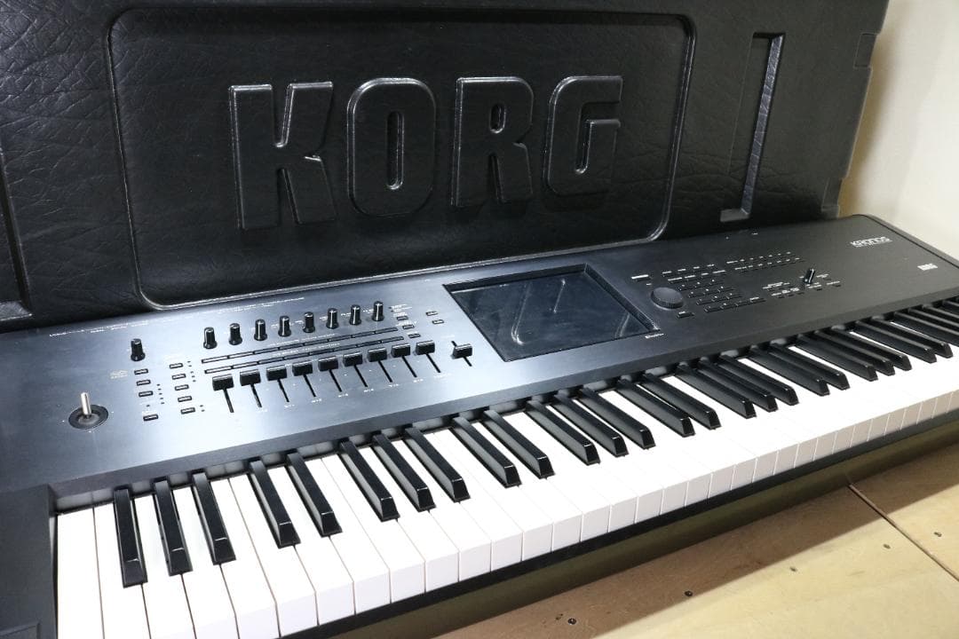 【良品】KORG KRONOS-73 73鍵 シンセサイザー 純正ハードケース