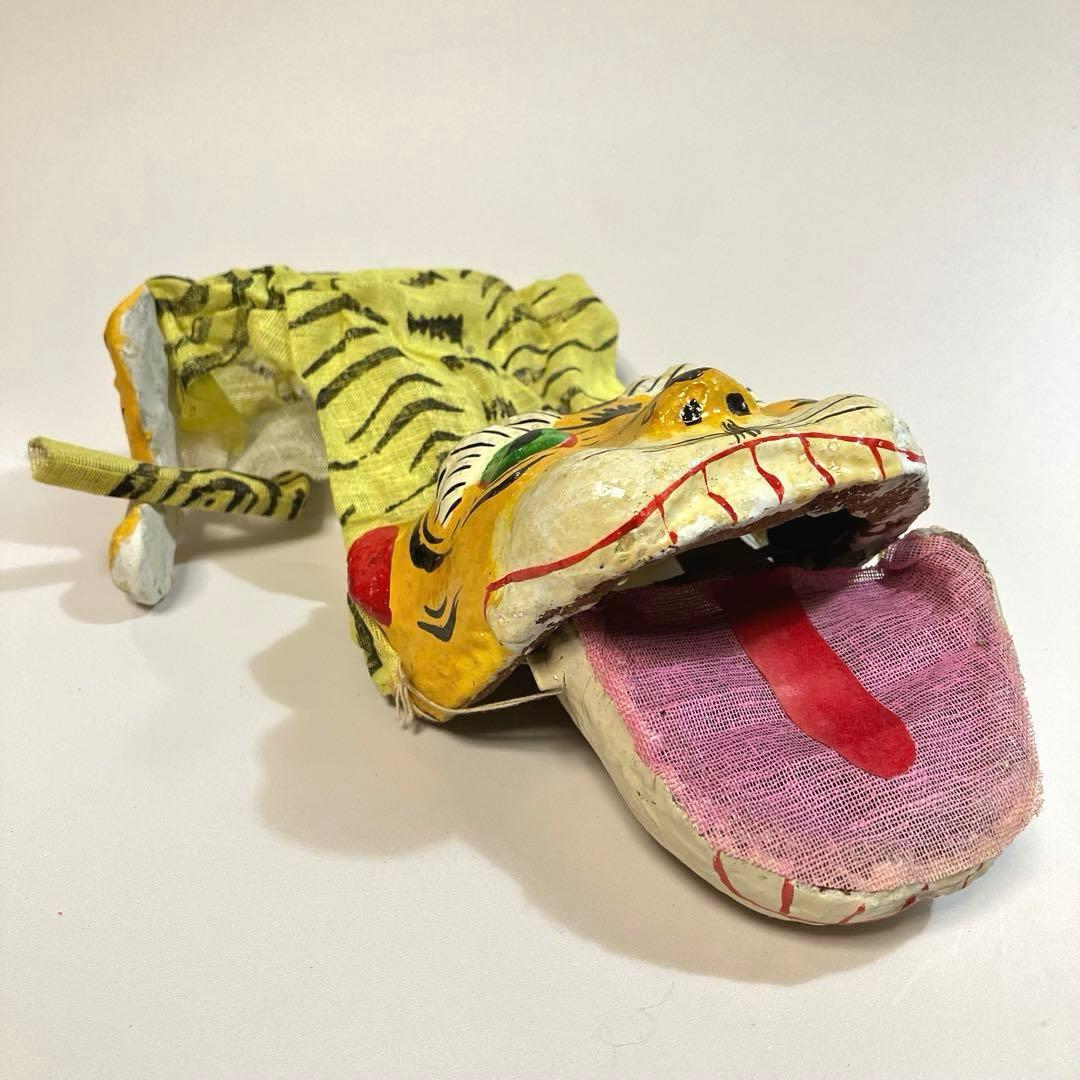 世界の民芸　古作　台湾　民衆玩具　布袋戯　虎爺　偶頭　人形芝居　民間信仰　魔除け