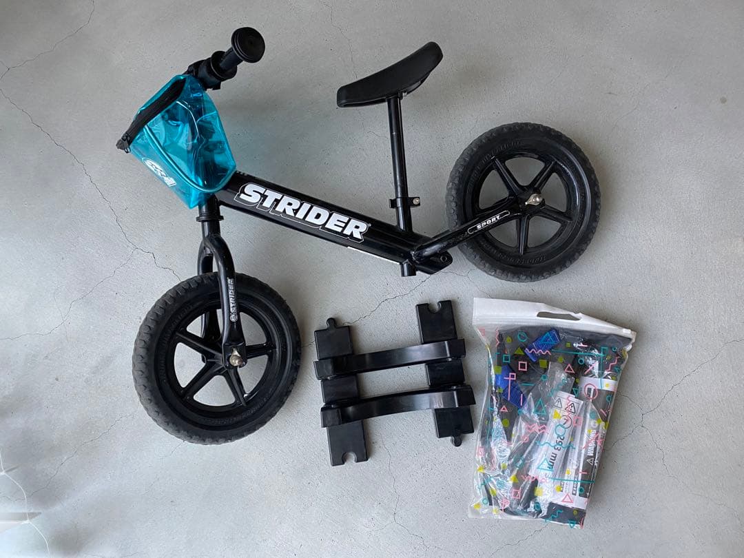 STRIDER スポーツ バランスバイク 12インチ