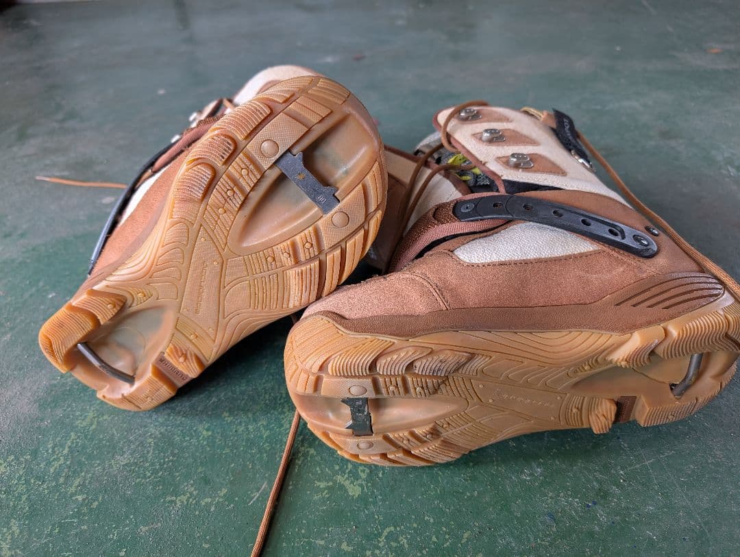 スノーボード yonex accublade / Shimano stair 26.2cm