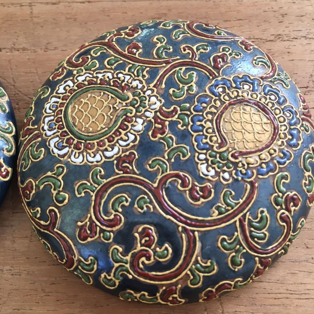 金蘭手　薩摩焼　壽官造り　勾玉唐草香合