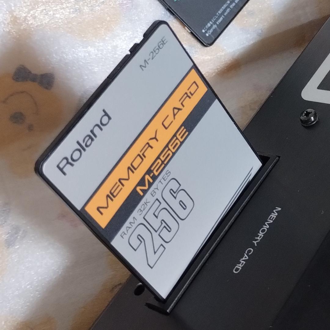 Roland「 M-256E 」MEMORY CARD 32K BYTES