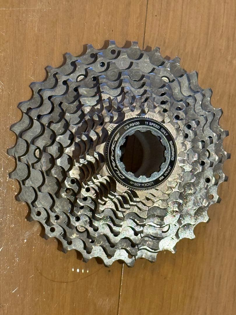 シマノDura-Ace CS-9100 11s 11-30T スプロケット