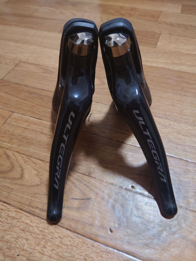 【訳あり】Shimano ULTEGRA ST−R8000 右ジャンク扱い