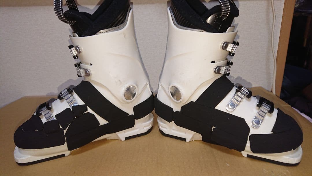 サロモン 21~21.5㎝ソール255㎜X-MAX 60T スキーブーツ保温加工