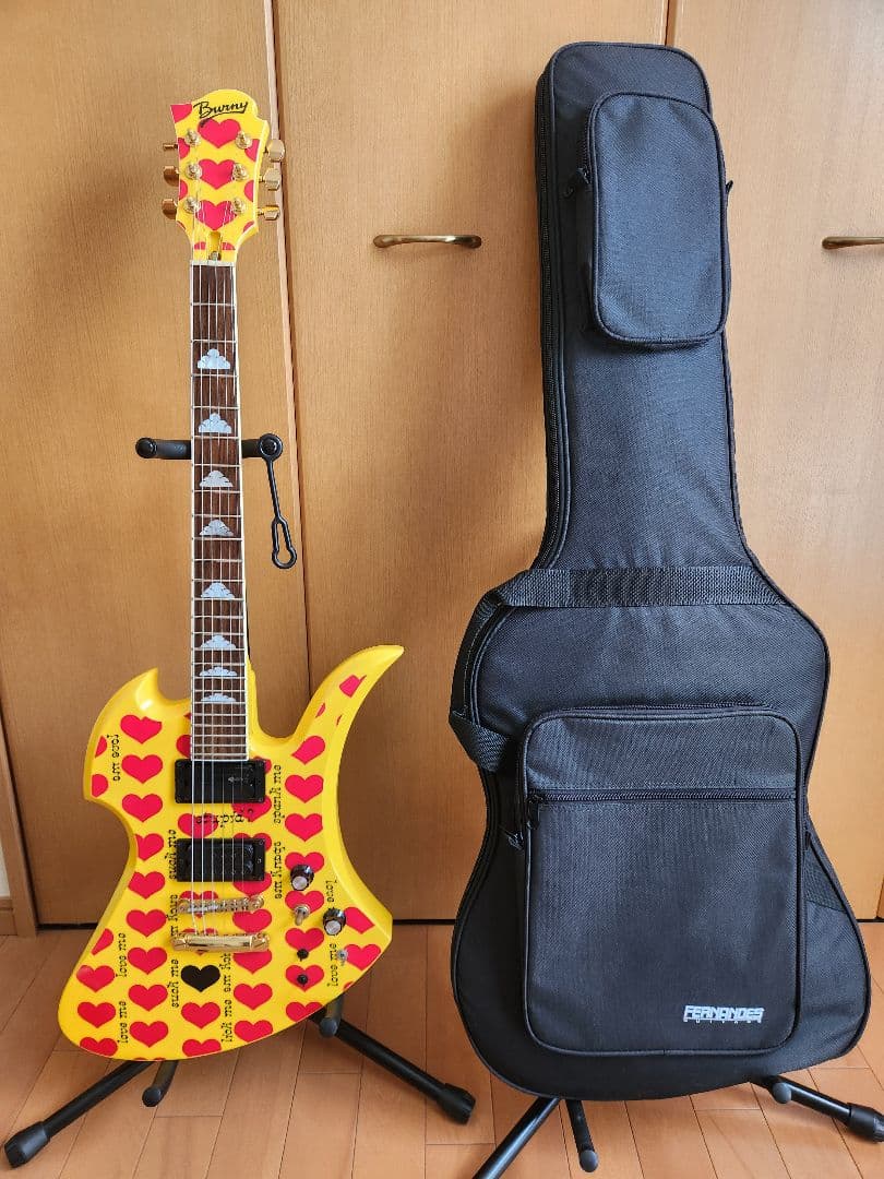 【美品/日本製】バーニーMG-145S HY hideモデル イエローハート