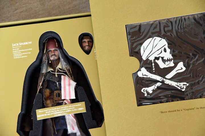 ホットトイズ製【パイレーツ・オブ・カリビアン】ジャック・スパロウ　フィギュア