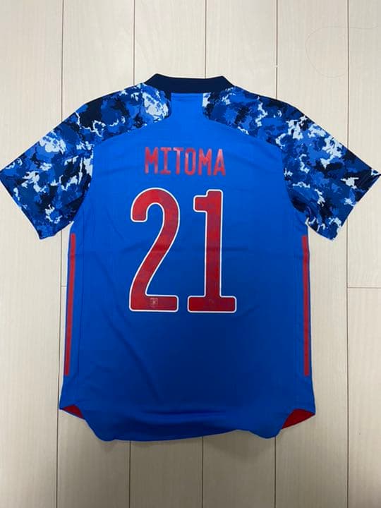 【新品未使用 再出品】日本代表 オーセンティックユニフォーム 三笘 薫（XL）