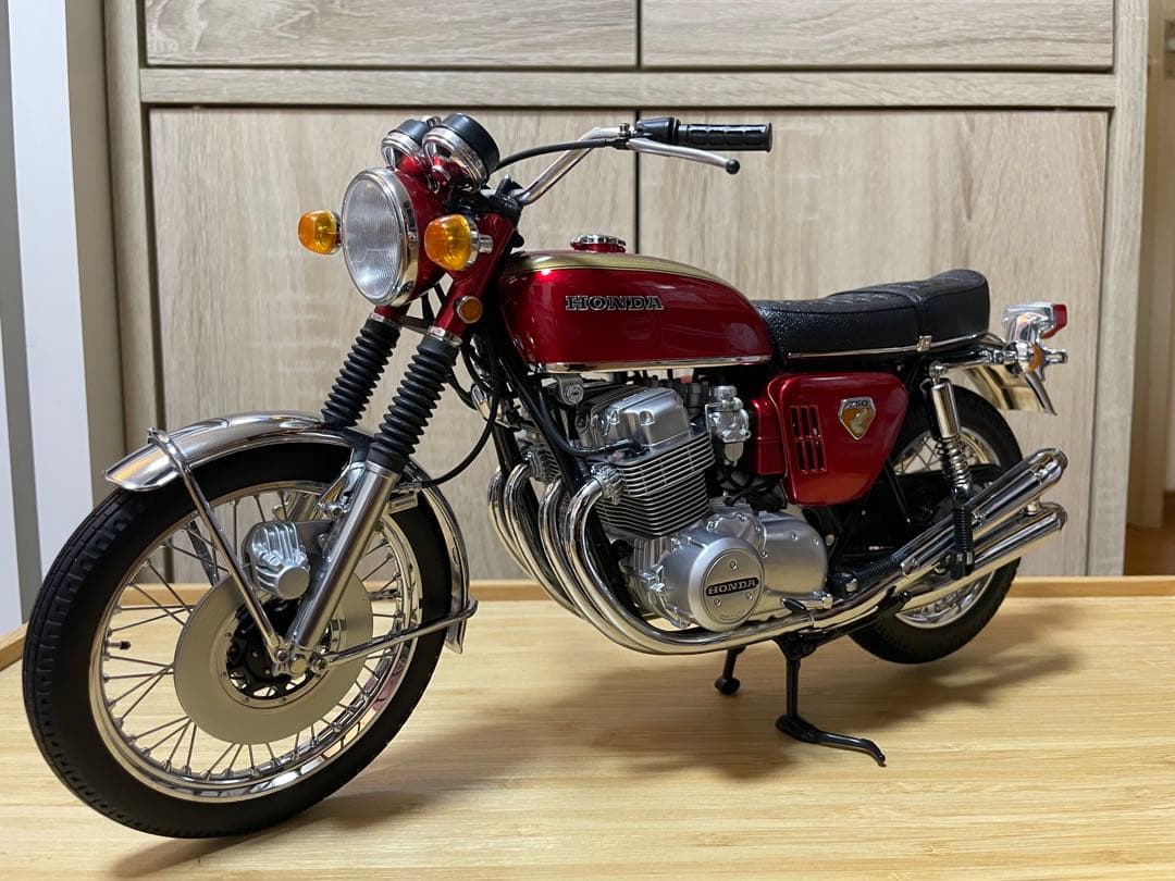 ミニチャンプス cb750four 1/6スケール
