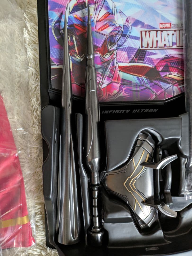 【美品】ホットトイズ　インフィニティ　ウルトロン　フィギュア