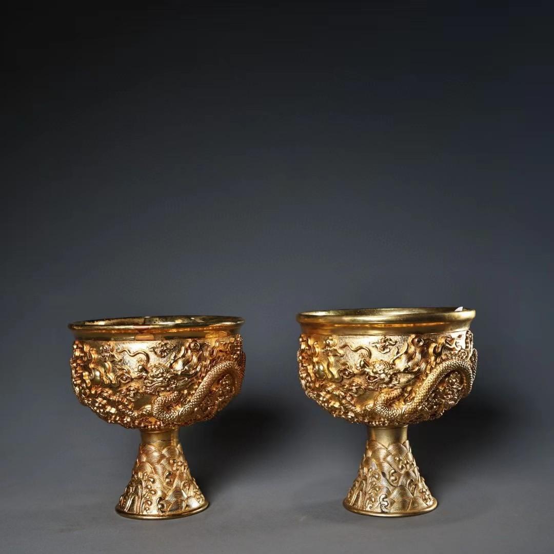 中国古美術・旧蔵鎏金高台を持つ龍お酒用グラス・純銅細密彫・純手作り・高浮彫・酒具