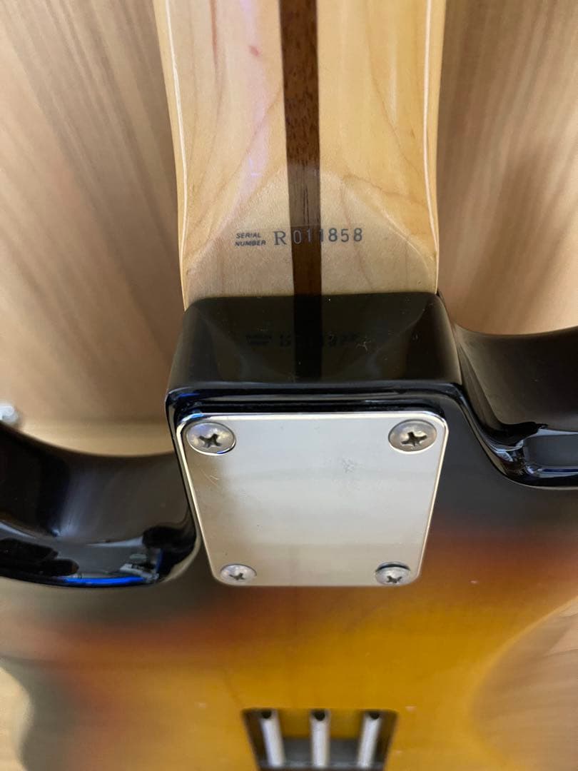 Fender JAPAN ストラトキャスター