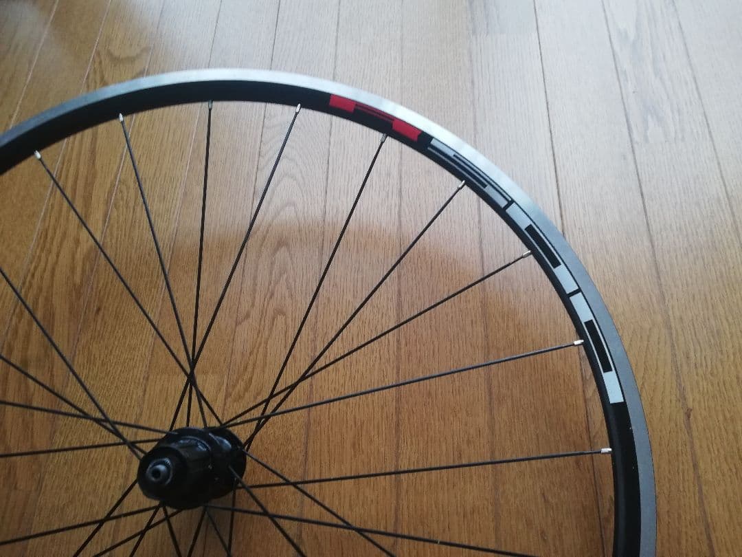 未使用 シマノ Shimano 完組ホイール WH-R501 前後セット