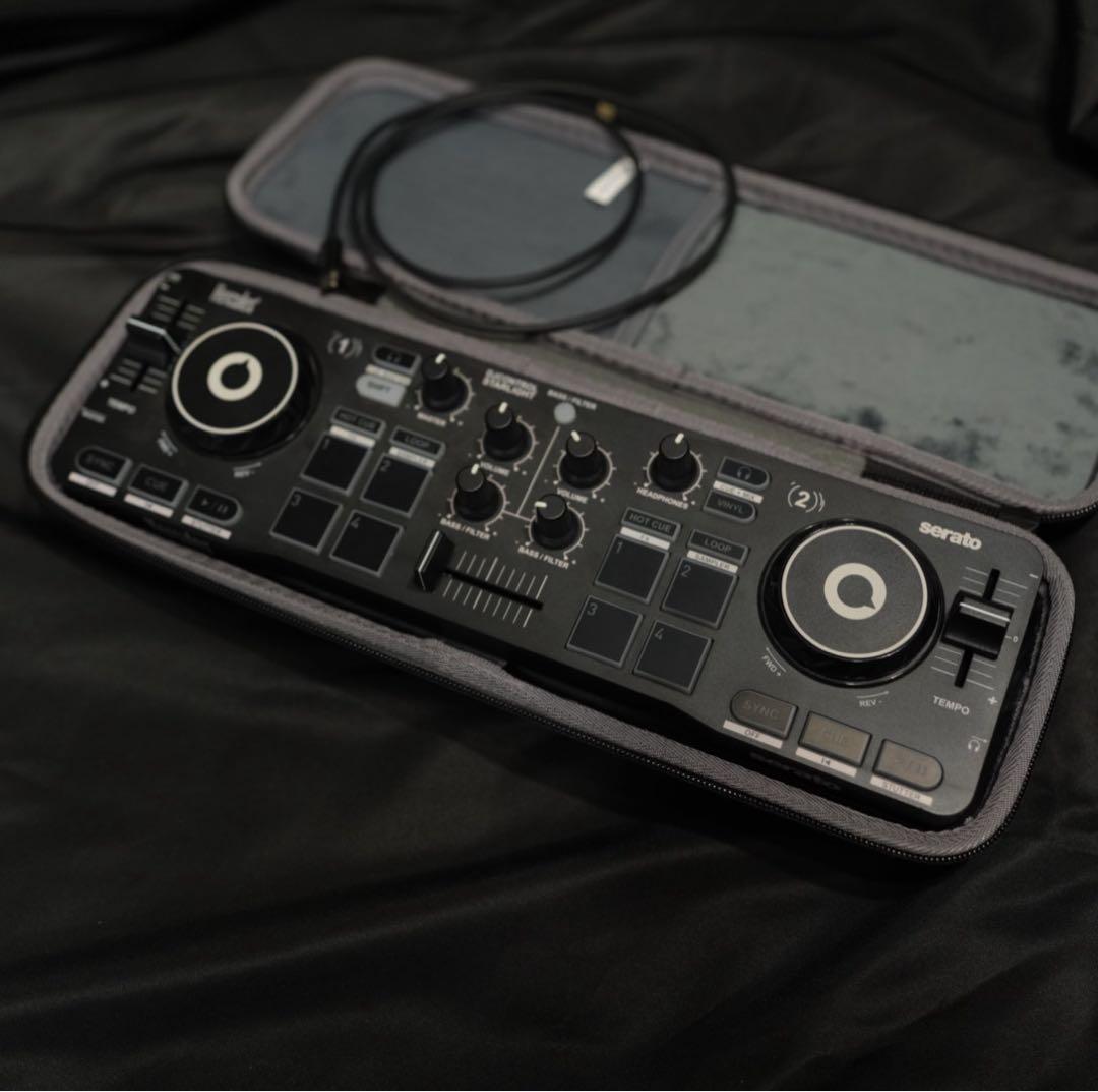 Hercules DJ CONTROL STARLIGHT セミハードケース付き