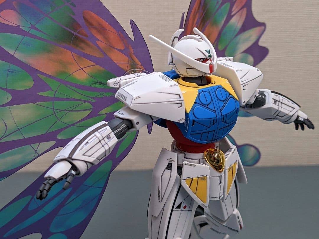 「地球は戦争する所じゃないでしょう！」ガンプラ完成品1/144　HG　∀ガンダム