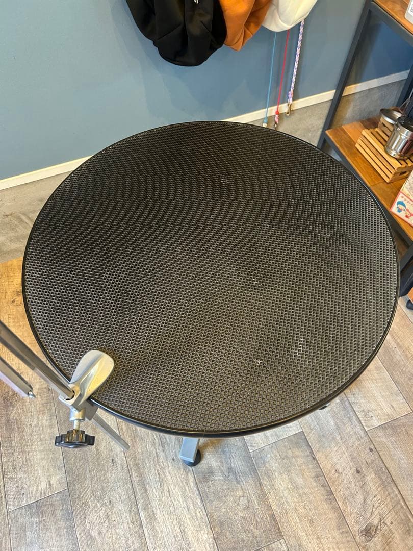 空気圧式トリミングテーブル 高さ調整可能