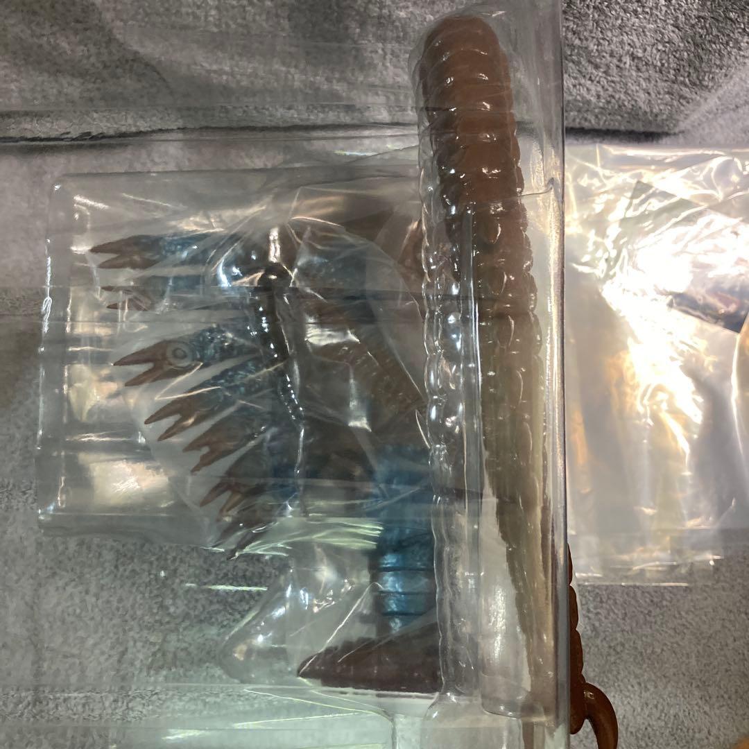 カ*苺様 Y・MSF 合体怪獣　マイナズマ