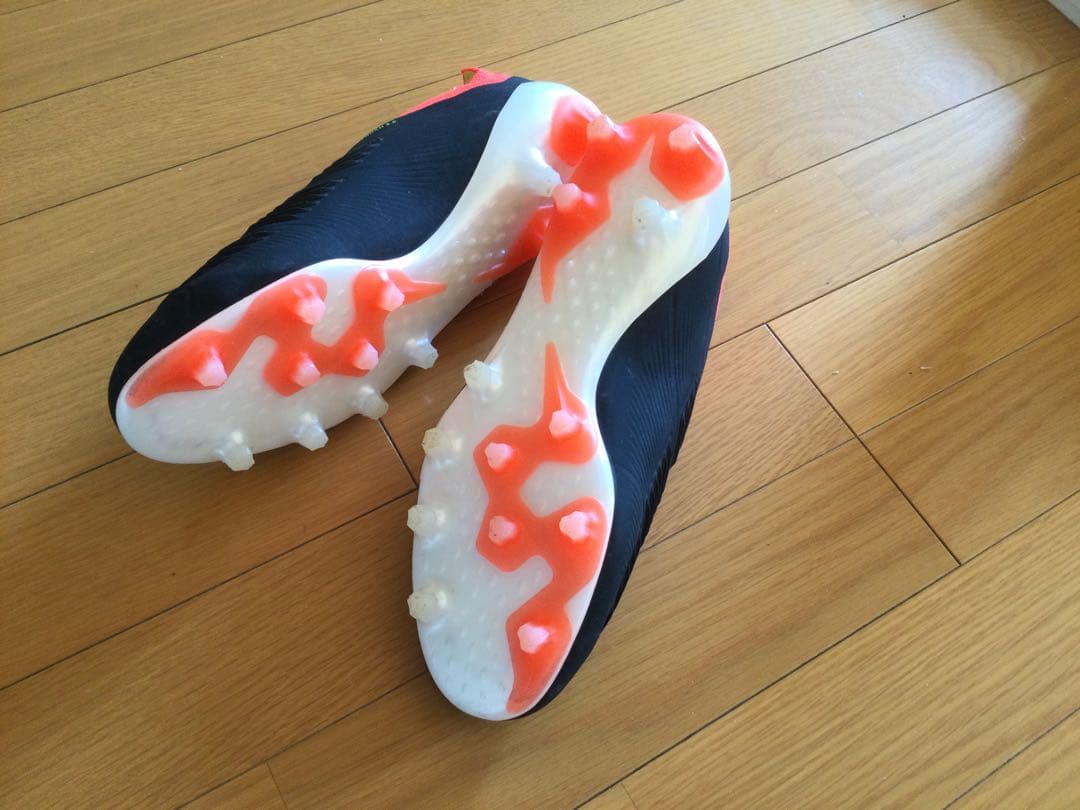 adidas プレデター　Elite Ag 海外特注