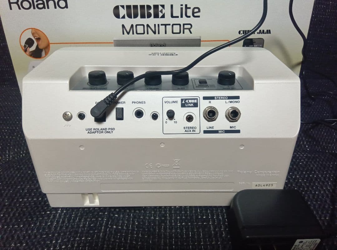 鍵盤楽器 Roland CUBE Lite MONITOR
