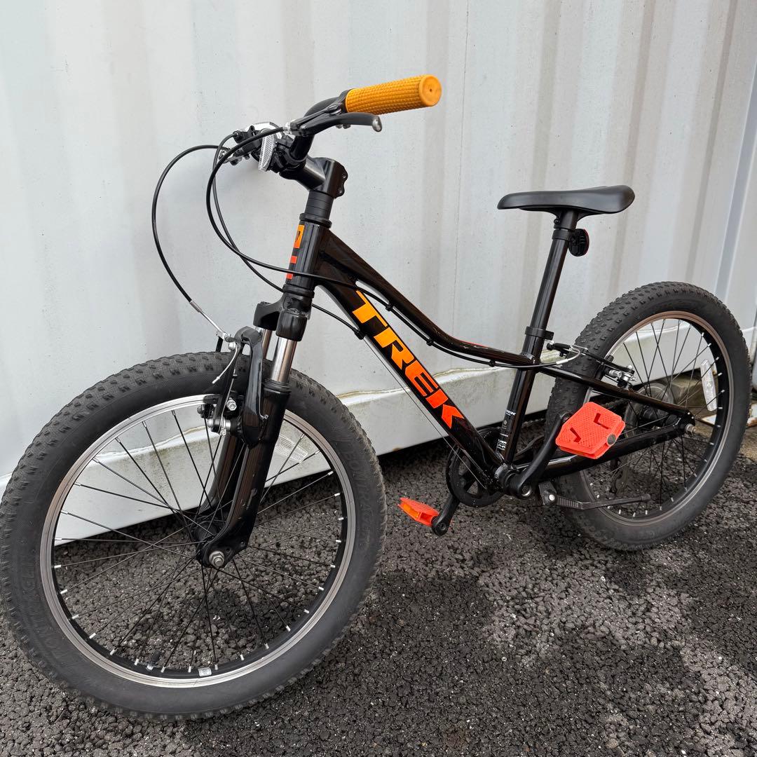 タルト20インチ Precaliber 身長114-132cm ブラック