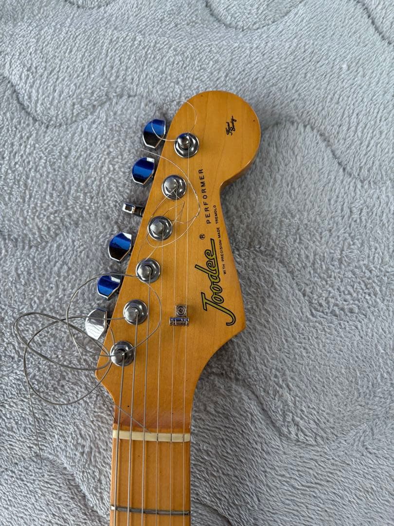 Joodee ダンカンYJM2発搭載、ロックペグ、ロック式トレモロのダブルロック