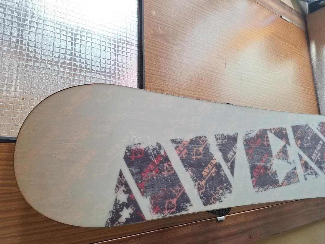 BURTON(バートン)AVENUE(アベニュー)スノーボード ビンディング付き