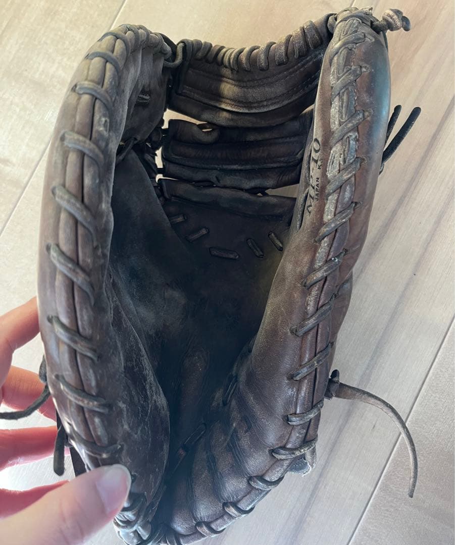 ミズノ　グローブ　ファーストミット　左用