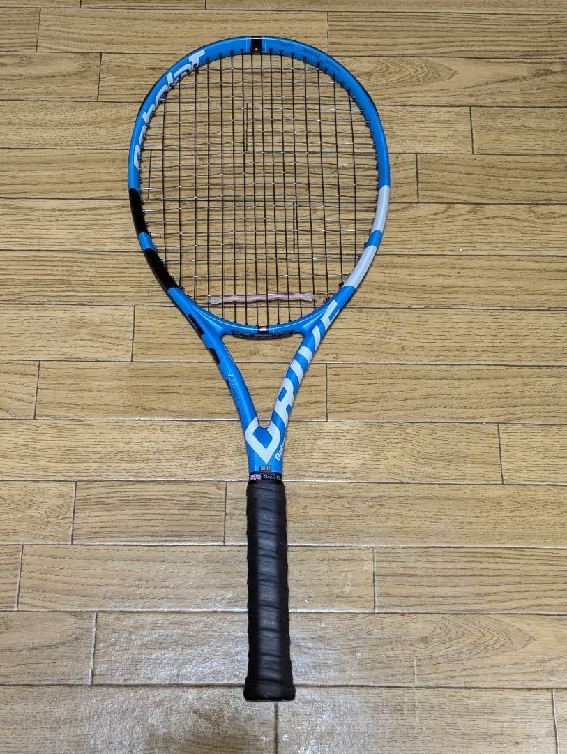 Babolatバボラ 　ピュアドライブライト G2