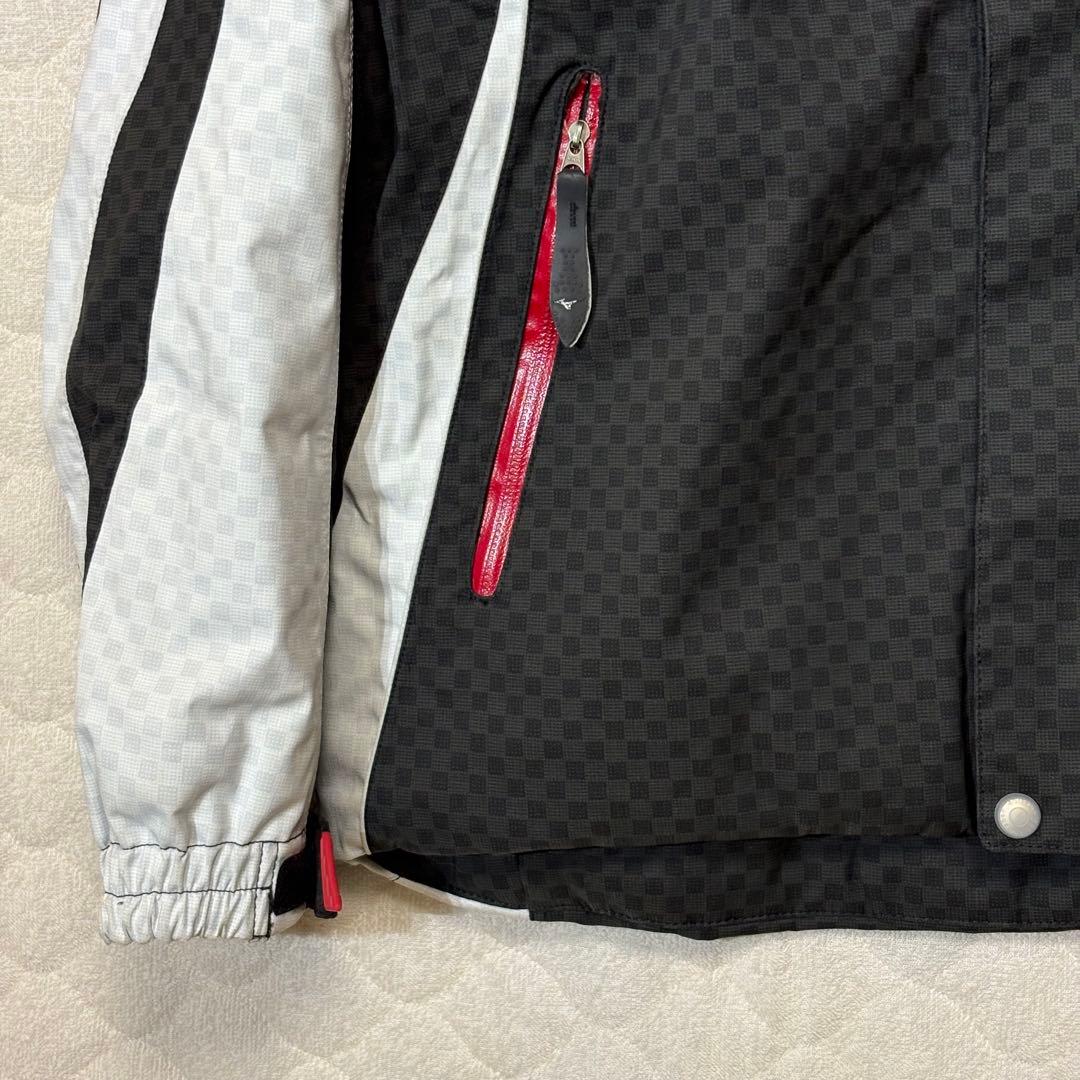 ミズノ　スキーウェア　クロアチア代表　上下セットアップ　ブレスサーモ　中綿入り