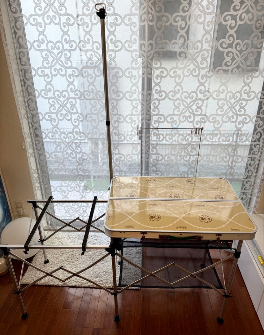 コールマン⭐︎折りたたみ式アウトドアキッチンテーブル