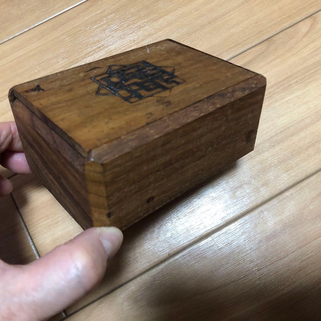 37年前　布袋寅泰　からくり箱　小物入れ　アクセサリーボックス　マルチボックス