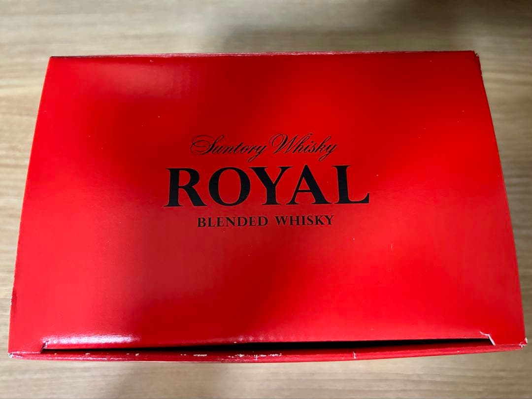 サントリーローヤル　イノシシ　干支　陶器ボトル　2019年