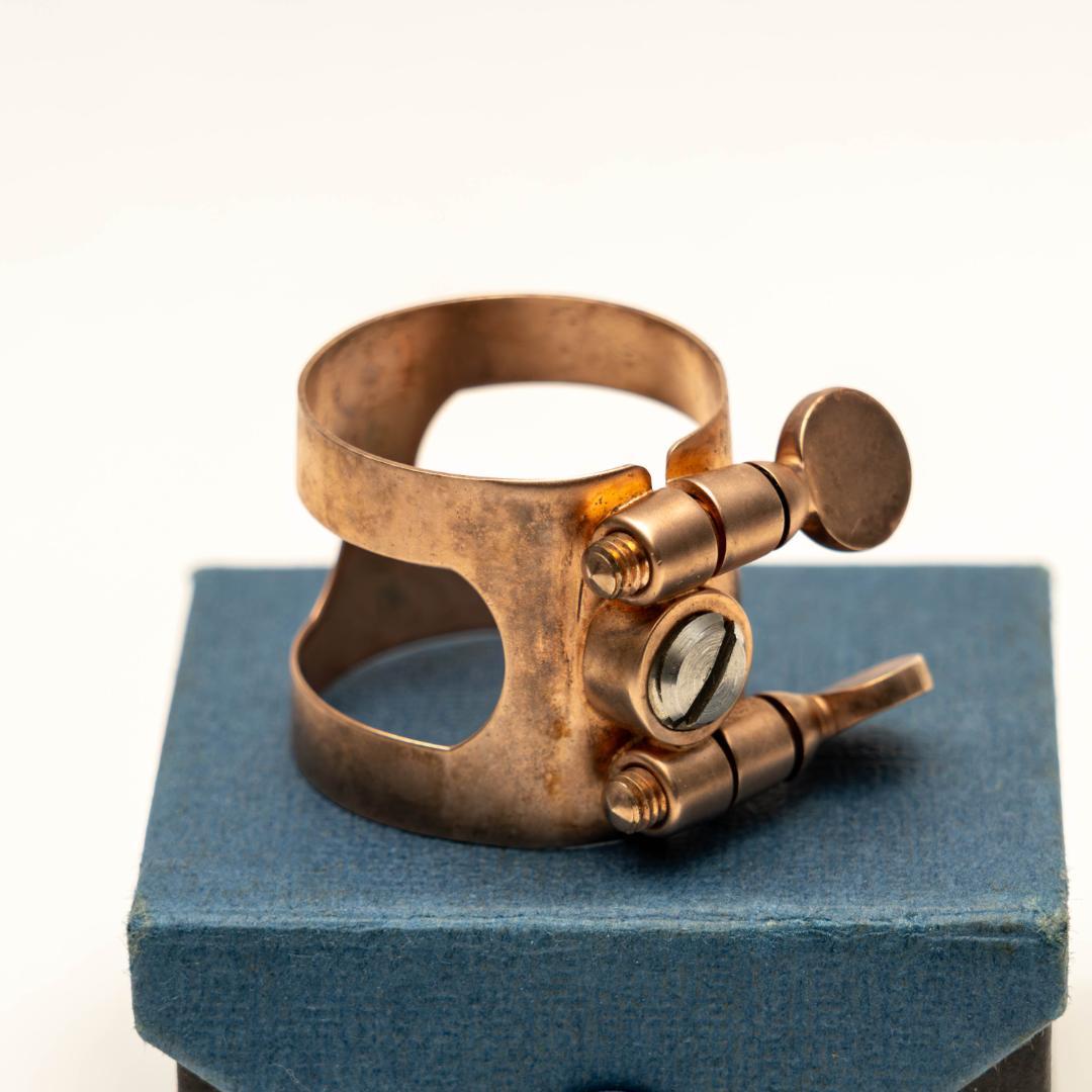 BULLSEYE アルトサックス用リガチャー ピンクゴールド