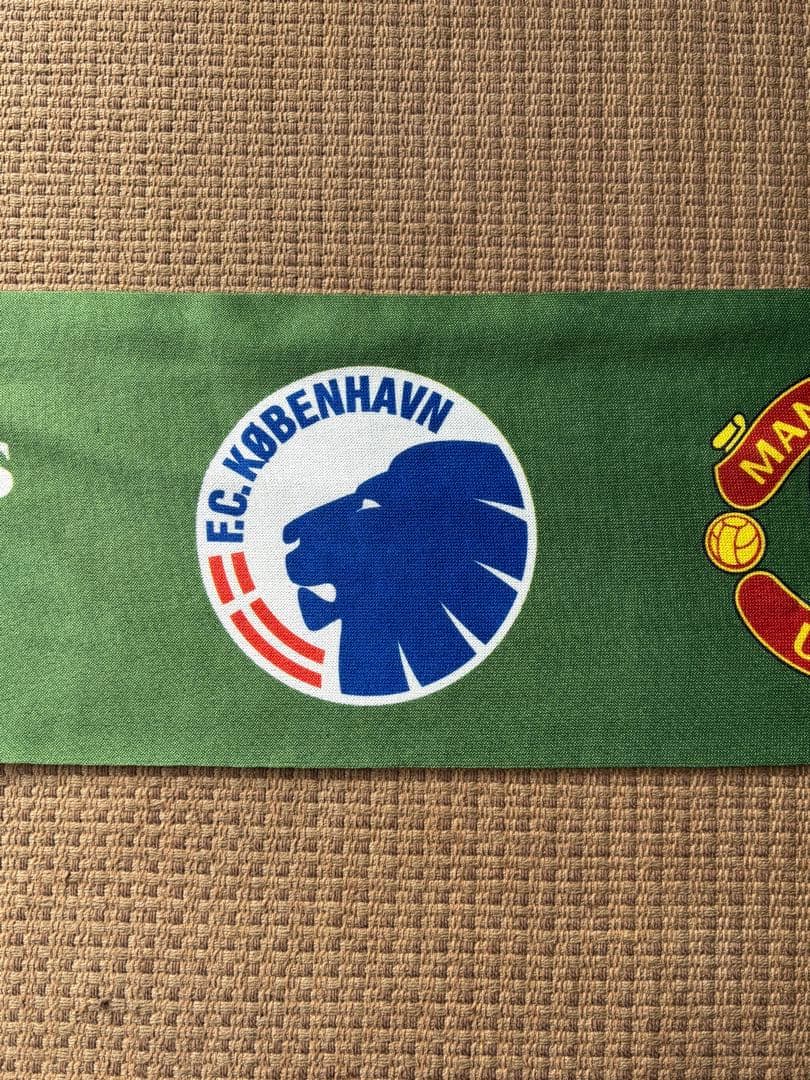 レア物！　UEFAチャンピオンズリーグ スカーフ　マフラー　中村俊輔