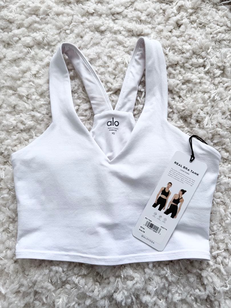 【新品タグ付】alo yoga Airbrush リアル ブラ タンク
