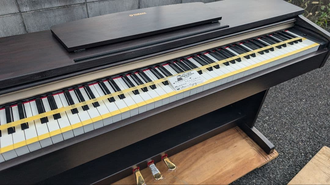 送料込み YAMAHA 電子ピアノ SCLP.320 2007年製 超美品