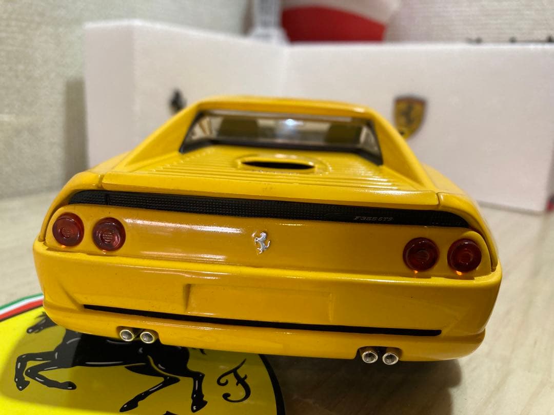 ミニカー FERRARI F 355 GTS 1:18