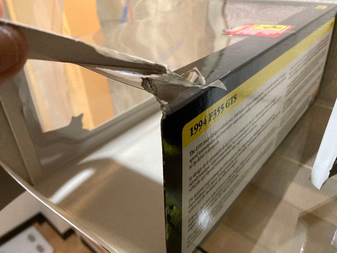 ミニカー FERRARI F 355 GTS 1:18