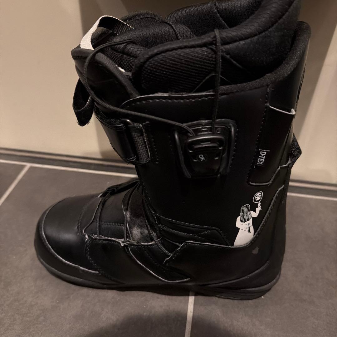 スノーボード DEELUXE DEEMON 22-23 26.5cm