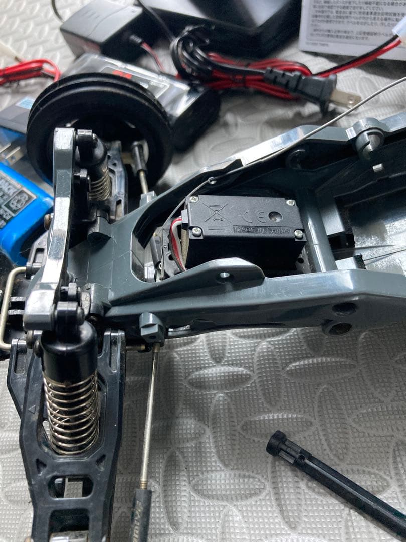 タミヤ　レーシングファイター　ラジコン　セット　未塗装品　DT-03