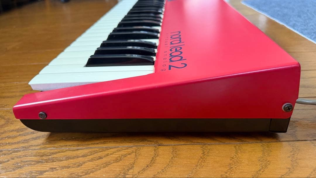 【値引き中】 clavia Nord Lead 2 / 美品 / 匿名配送